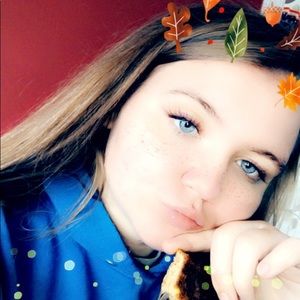 Meet your Posher, Tabitha